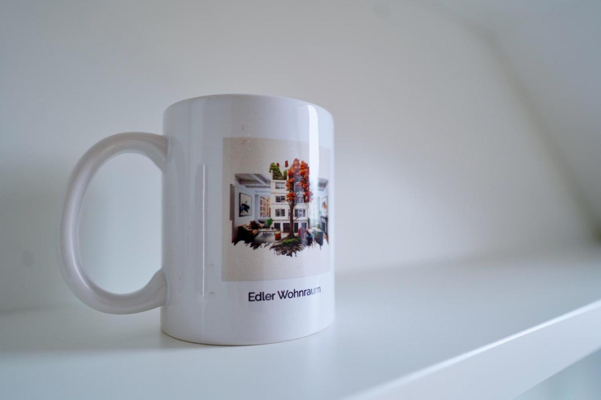 Edler Wohnraum Noble Stadtoase Mit Boxspringbett, Kaffeevollautomat & Parkplatz ツウィッカウ エクステリア 写真